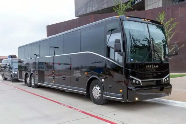 56-Passenger-Charter-Bus-Rental-near-Dallas,-TX